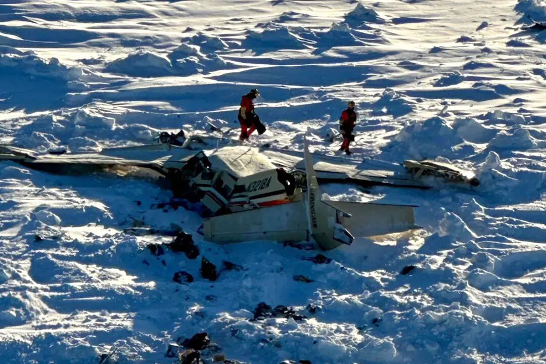 Missing Alaska Plane Found Crashed, All 10 on Board Dead: Authorities