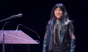 University of Toronto Rescinds Folk Singer Buffy Sainte-Marie’s Honorary Law Degree
