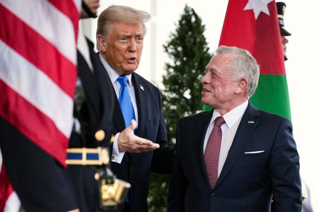 Trump Raises Gaza Takeover, Population Relocation in Meeting With Jordan’s King Abdullah