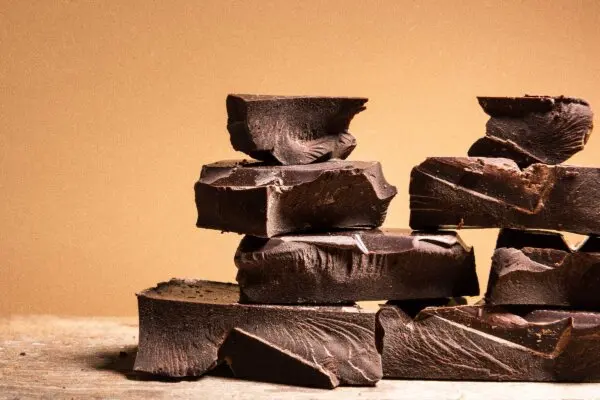 Dark Chocolate Ingredient Linked to Slower Biological Aging
