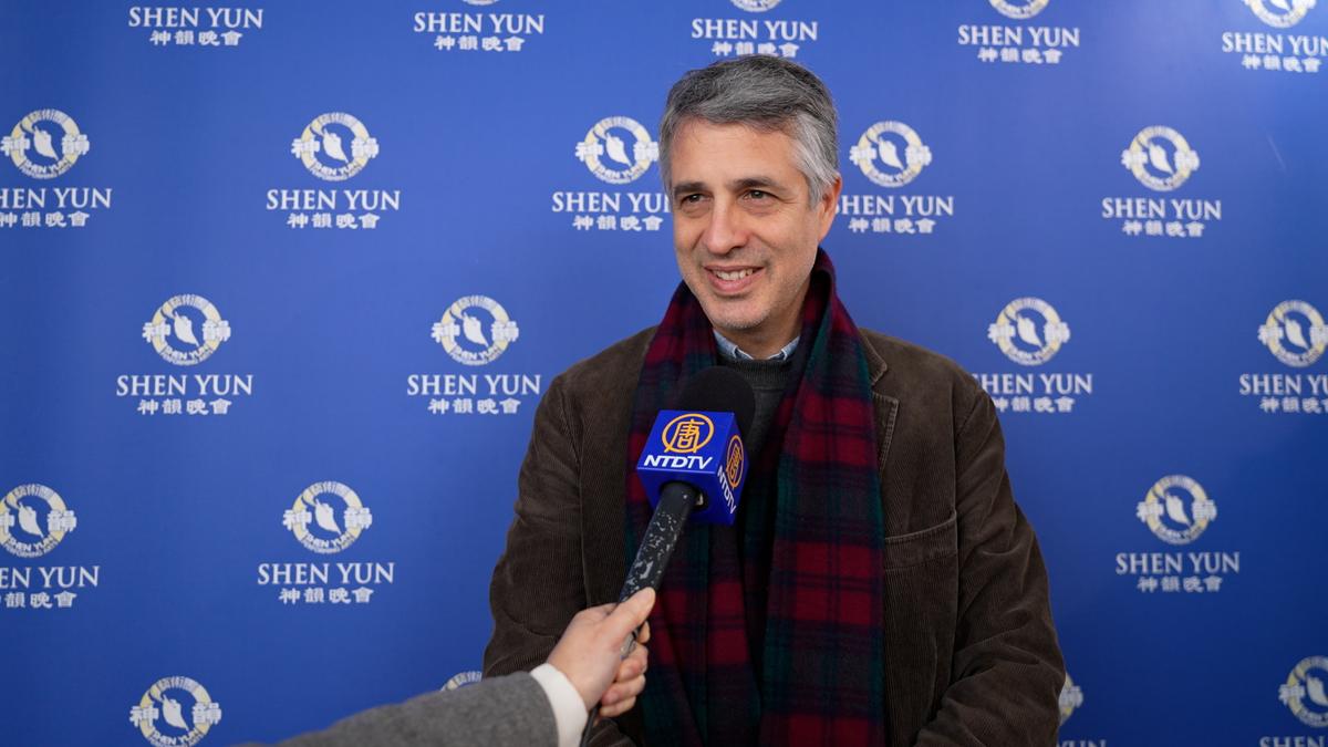 Diego Mombelli enjoyed Shen Yun in Tours, France, on Feb. 8, 2025. (NTD)