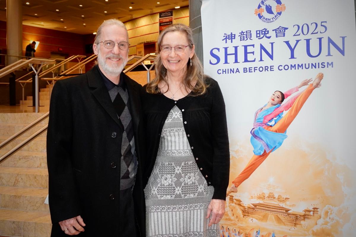 Shen Yun Shares a ‘Message That People Need to Hear,’ Says Life Coach