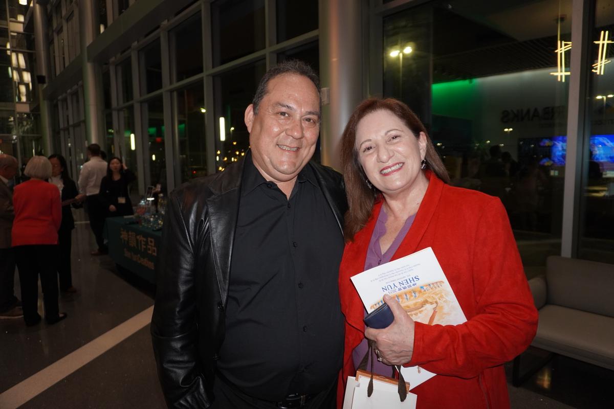 More Than Entertainment: Business Owners Deeply Moved by Shen Yun