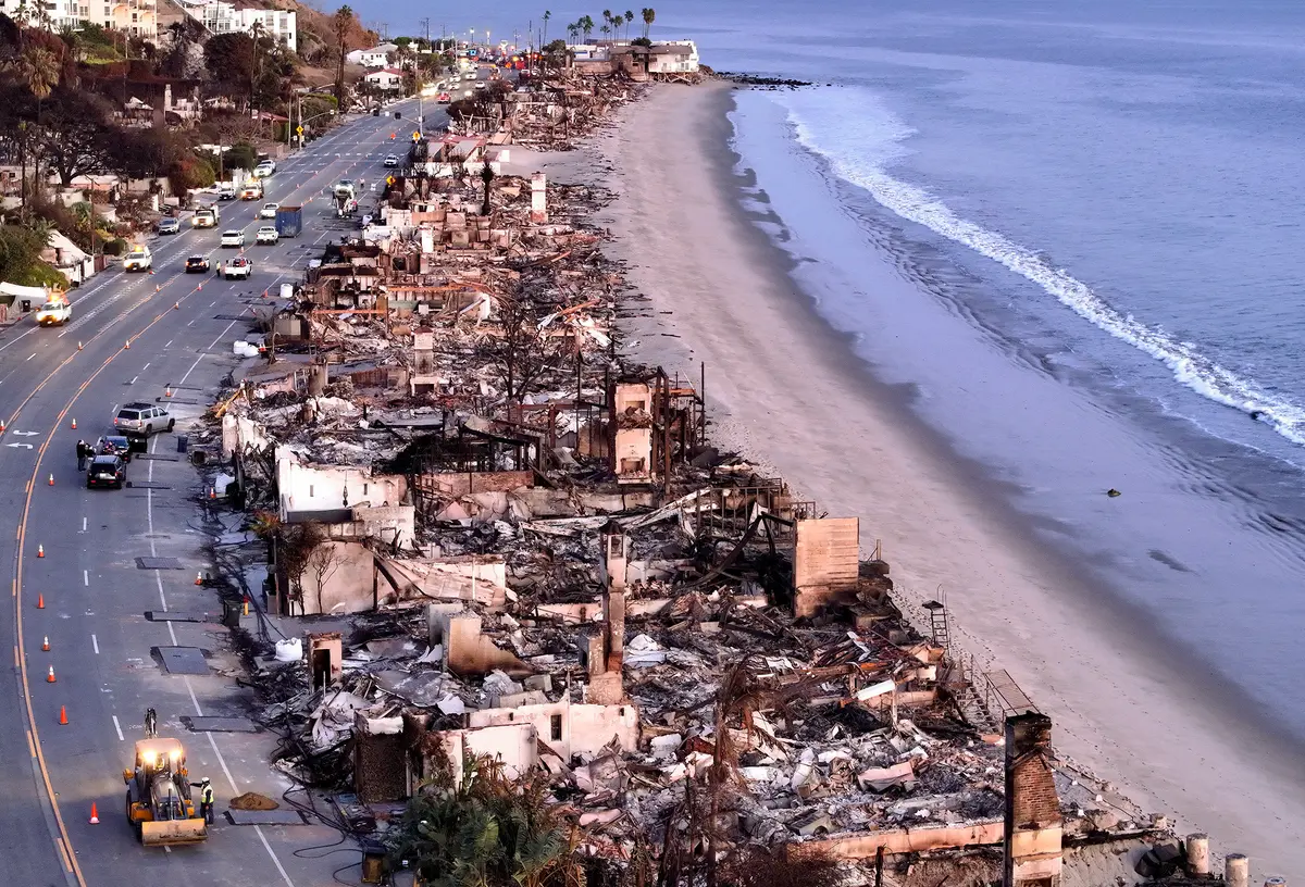 Fireworks Didn’t Cause Palisades Fire, Experts Say; Defense Seeks to Plant Seed of Doubt