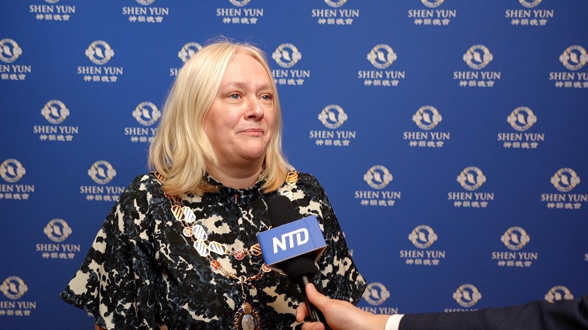 Mylissa Joyce enjoyed Shen Yun at the Royal & Derngate in Northampton, UK, on Feb. 17, 2025. (NTD)