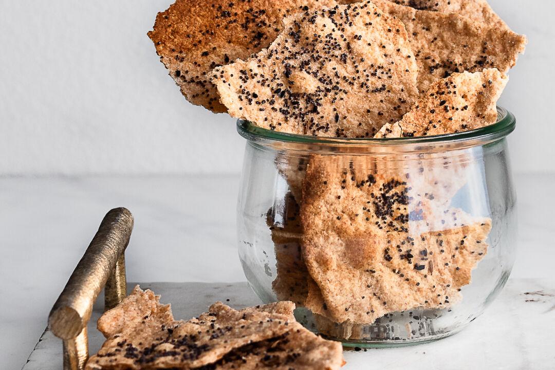 Seeded Yogurt and Spelt Crackers