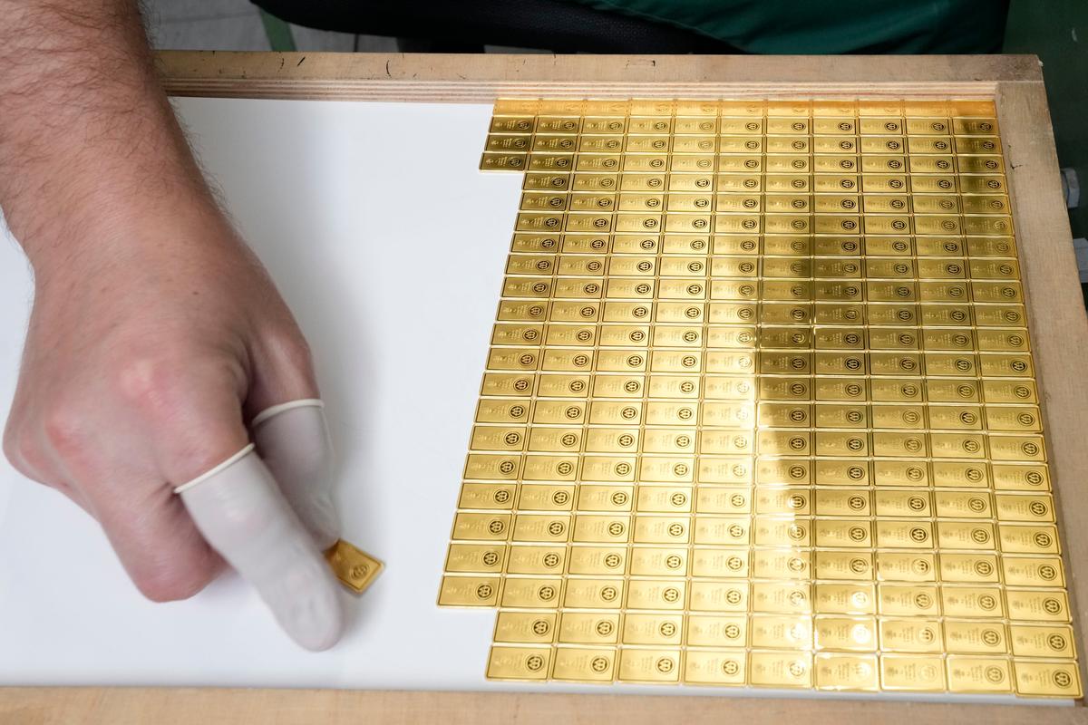 Expect Gold to Shine in 2025