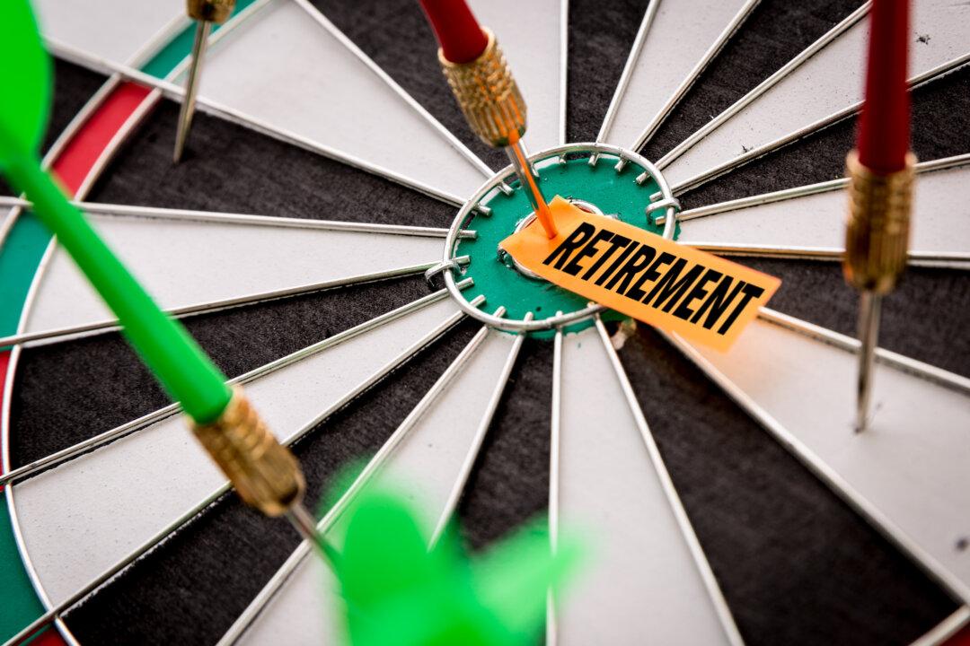 Embracing the Next Chapter: A Guide to Transitioning to Full-Time Retirement