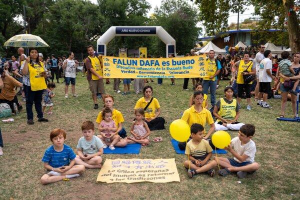 Falun Gong practitioners demonstrate the discipline's exercises during the Chinese New Year festival in Buenos Aires on Jan. 26, 2025. (Courtesy of Falun Dafa Association of Argentina)