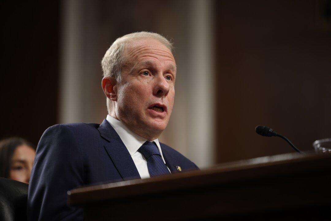 Pentagon Nominee Backs Manufacturers Such as Ford and GM to Build Weapons