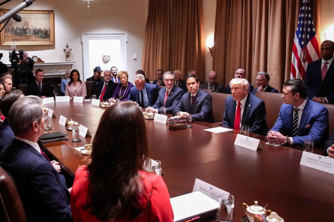 5 Key Takeaways From Trump’s 1st Cabinet Meeting