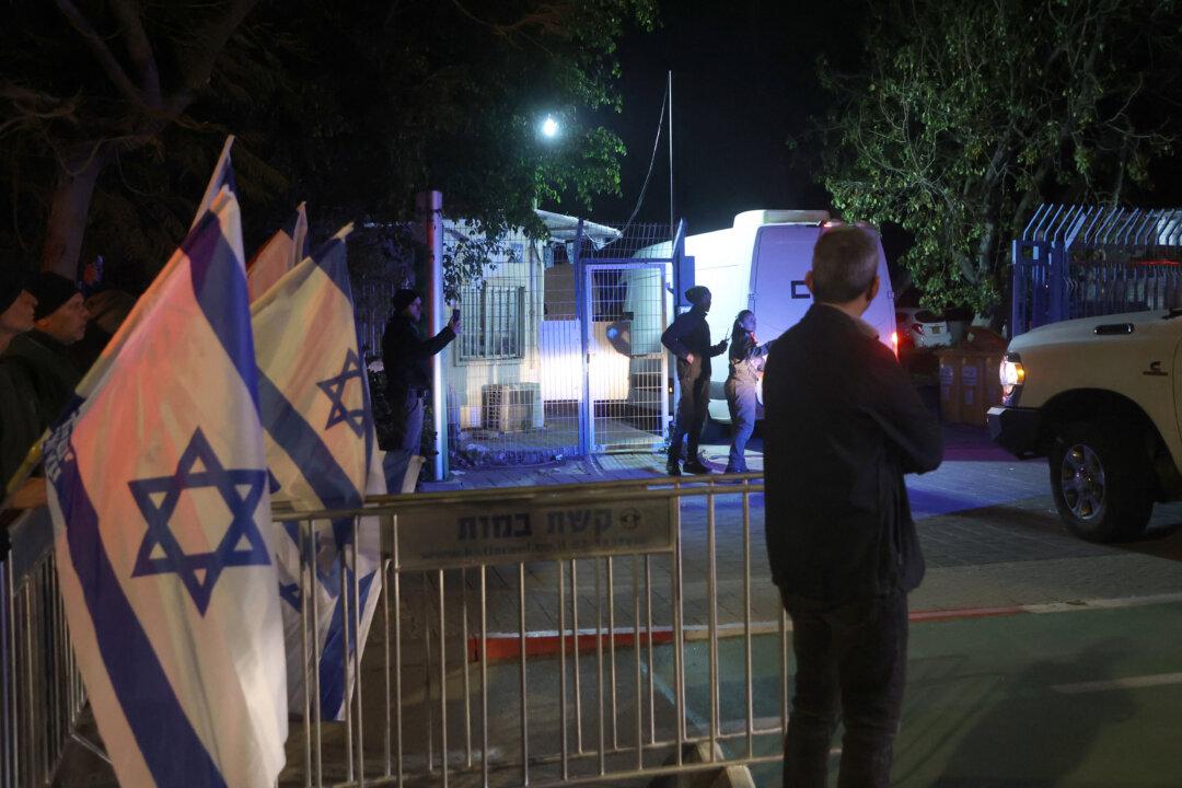 Hamas Releases Bodies of 4 Dead Hostages, Israel Frees Palestinian Prisoners