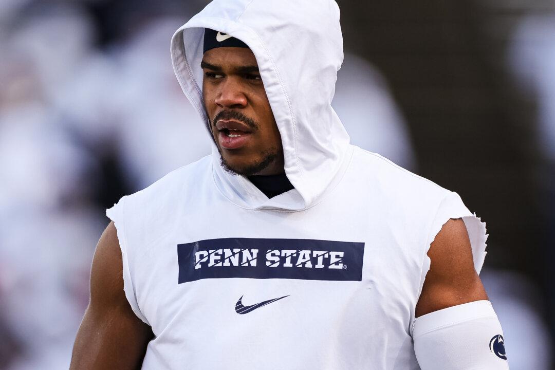 2025 NFL Mock Draft: Titans Pick Game-Changing Pass Rusher First