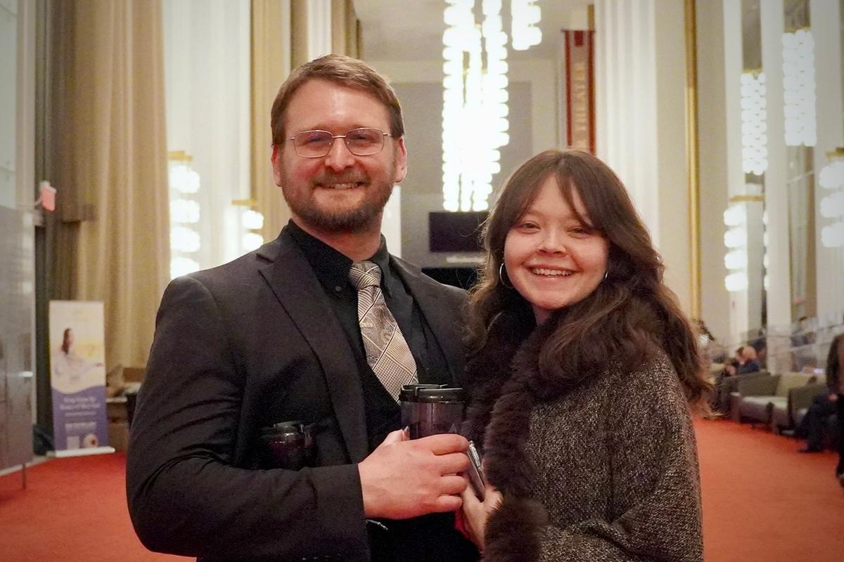 Shen Yun ‘Fills Me With Life,’ Says Dance Teacher