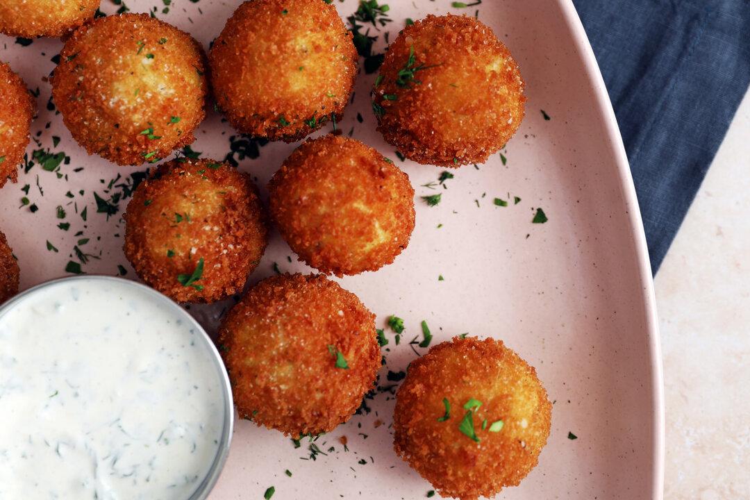 Round out Your Passover Menu With Deep-Fried Matzo Balls