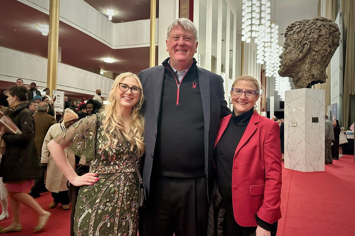 Shen Yun ‘Beautiful, Absolutely Magnificent,’ Says Author