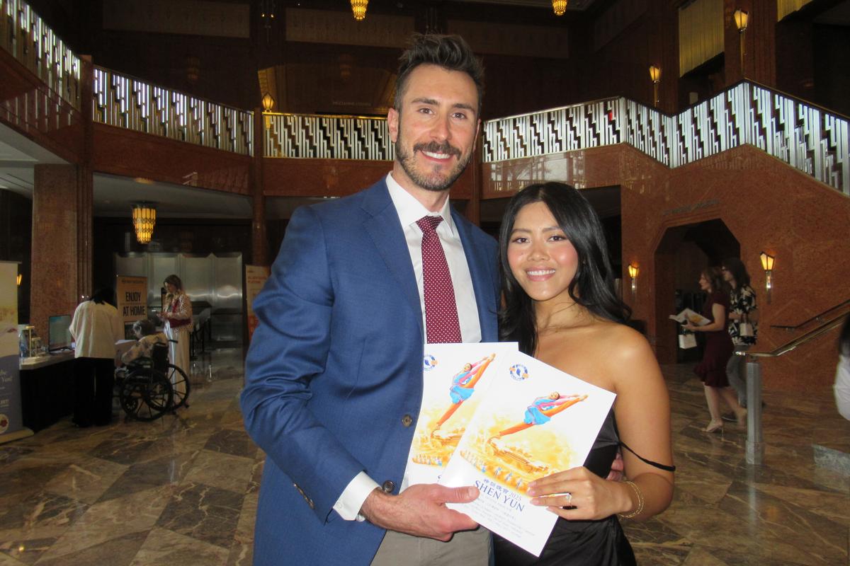 Las Vegas Theatergoers Call Shen Yun ‘Beautiful’