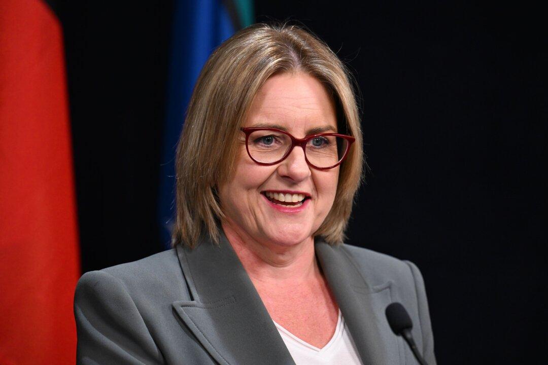 Jacinta Allan Provides $10,000 Scholarships for Students to Study in China