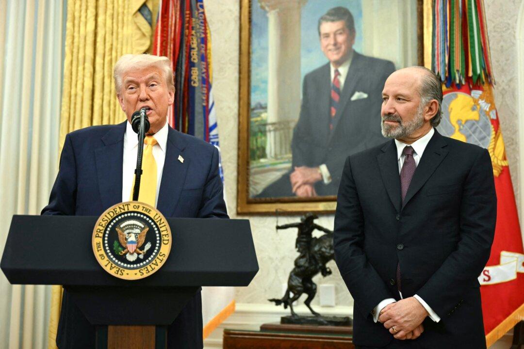 US Tariffs on Mexico, Canada to Start Tuesday, Trump to Set Exact Levels: Commerce Secretary