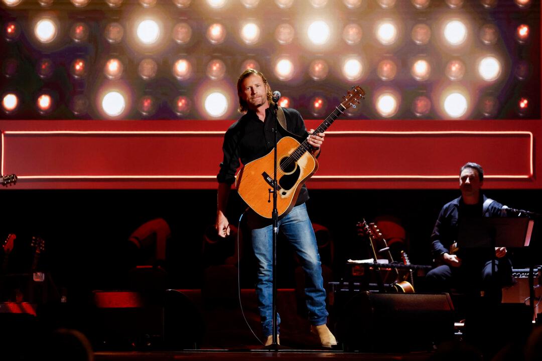 ‘True-Blue Grasser’: Remembering Dierks Bentley’s ‘Up on the Ridge’