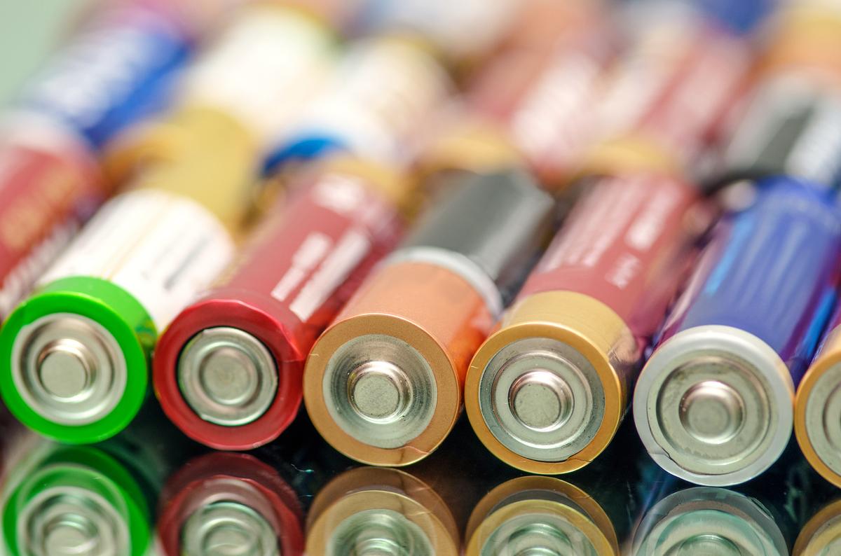 The Inside Buzz on Batteries