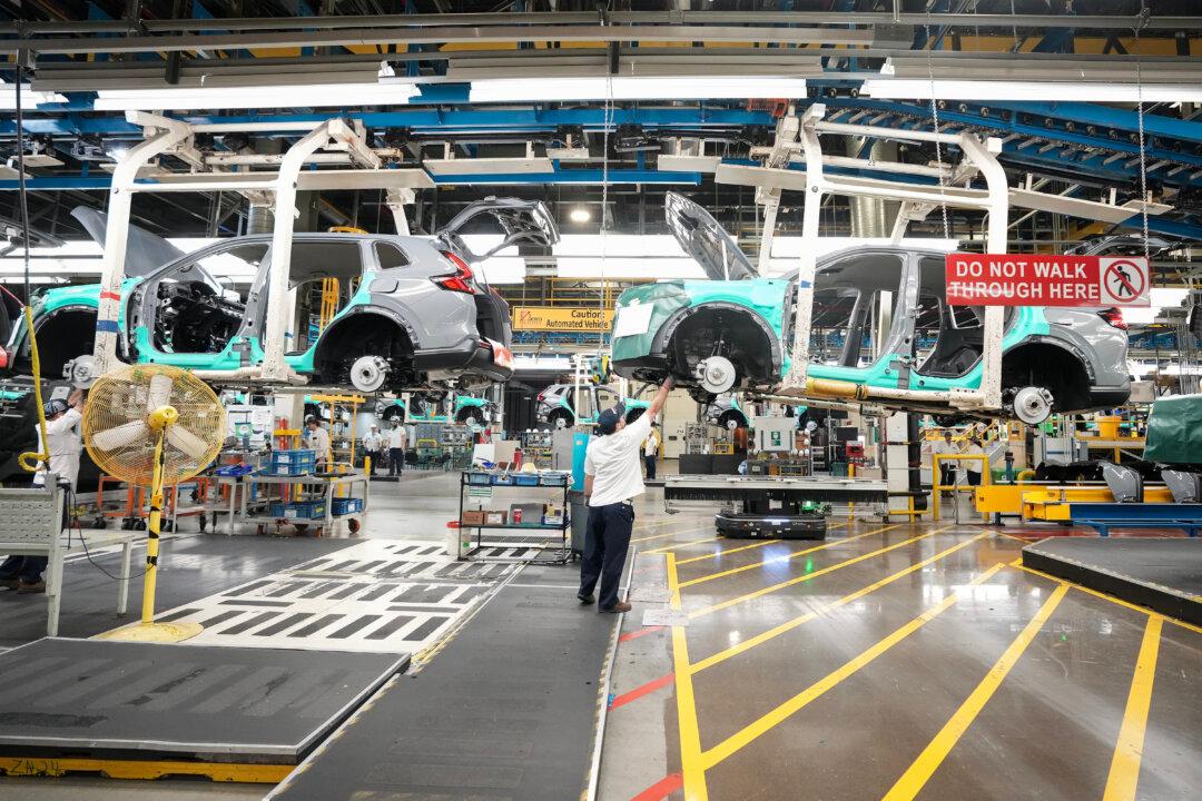 Here’s the Status of Major EV Battery Plants and Projects in Canada