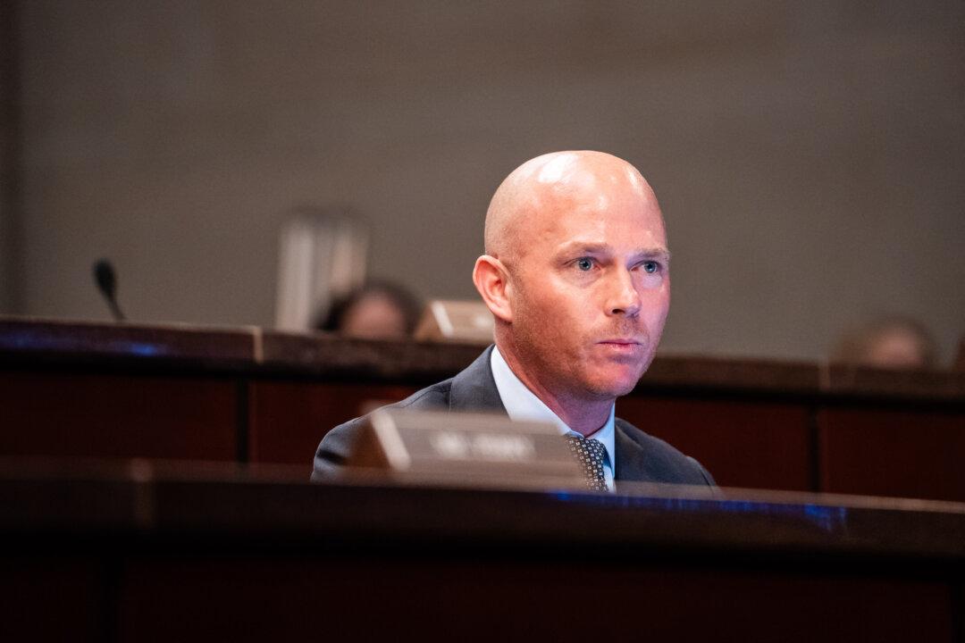 US Could Use Tariffs to Fight Chinese Hacking Threats, Lawmaker Says