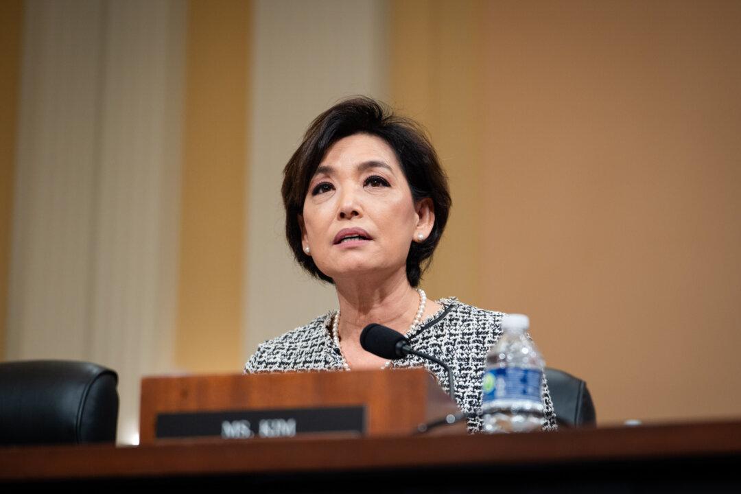 House Committee Passes Bipartisan Bill Advocating Taiwan’s Entry Into the IMF