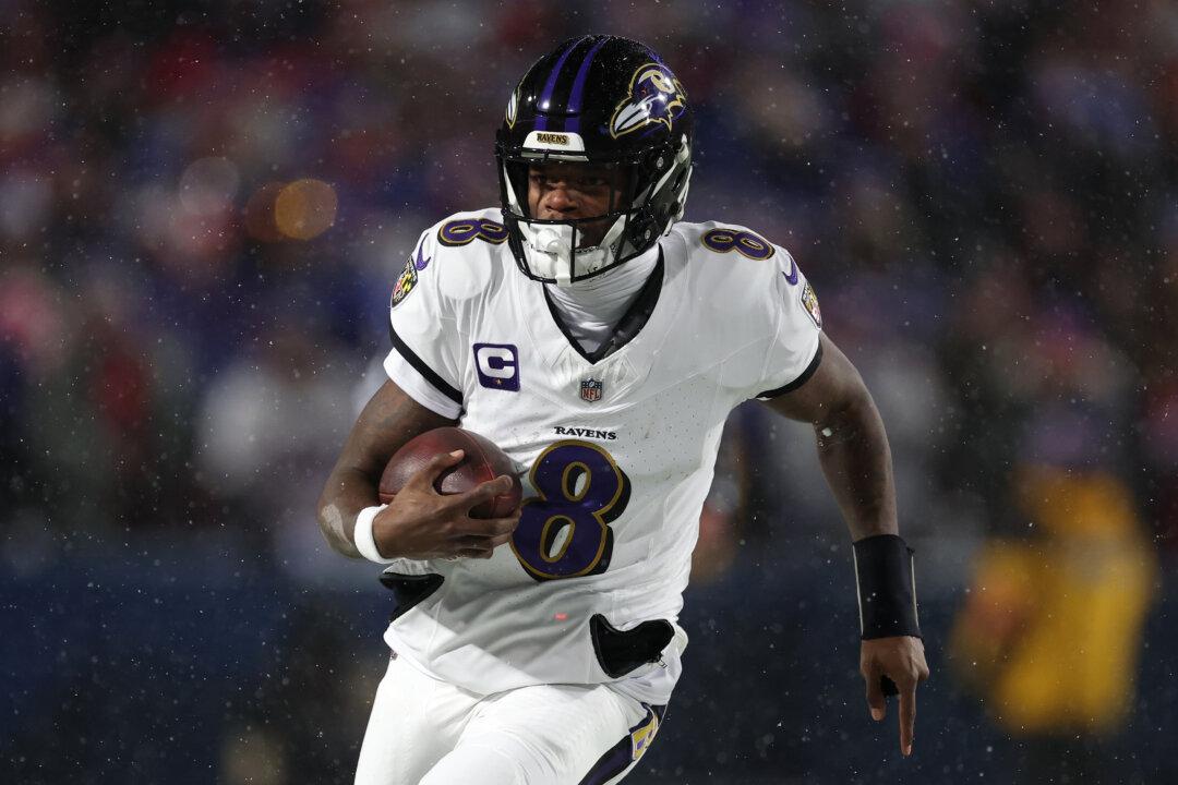 Ravens’ Jackson Is Among the Elite But Hasn’t Hit His Peak, Says Offensive Coordinator