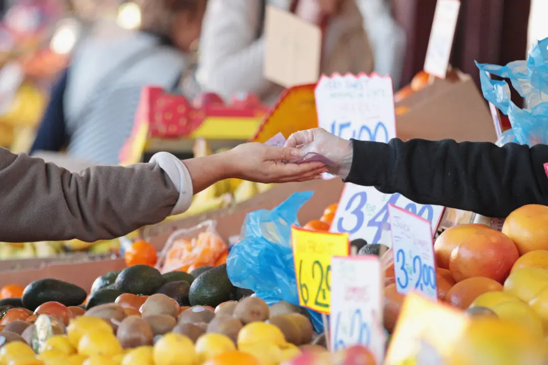 RBA Holds Interest Rates Steady After September Inflation Jump