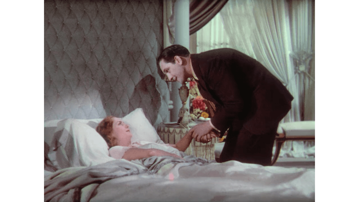 ‘Nothing Sacred’: A Comedy Full of Scams