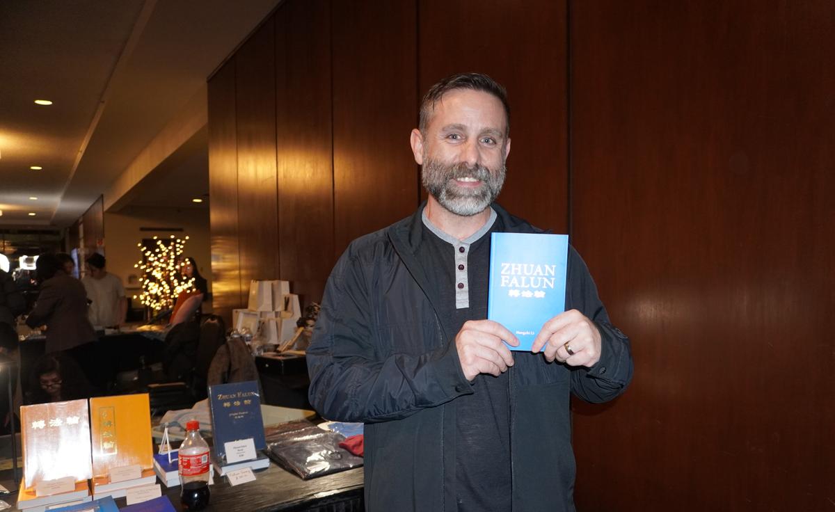 ‘I Got so Lucky’: Business Owner Inspired by Shen Yun