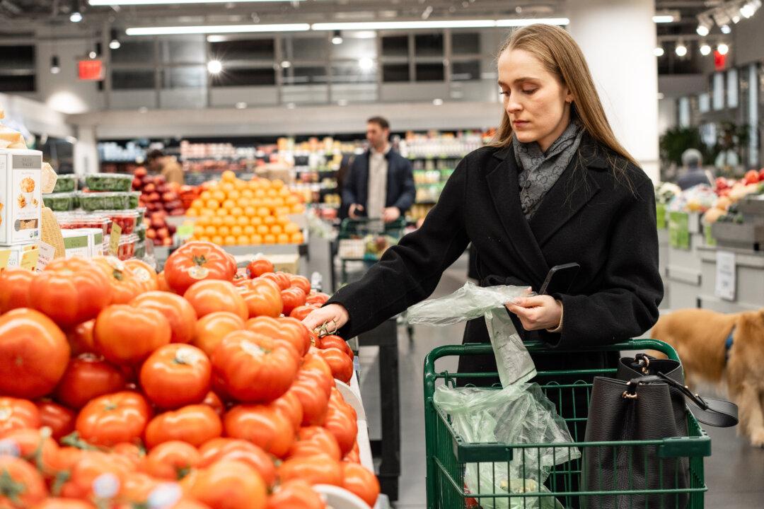 Federal Reserve’s Preferred Inflation Gauge Slows in March