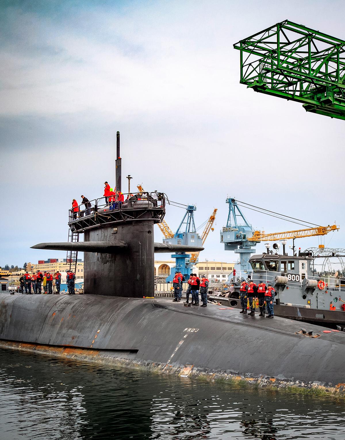 Trump Seeks to Boost US Shipbuilding Amid China’s Dominance