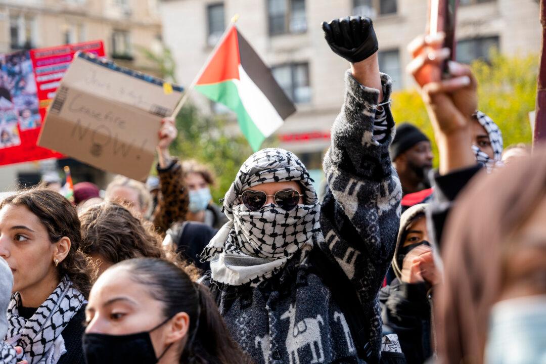 Immigration Officers Arrest 2nd Person Who Took Part in Pro-Palestinian Protests at Columbia