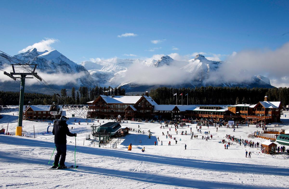 2 Skiers Die After Separate Avalanches in Alberta Mountains