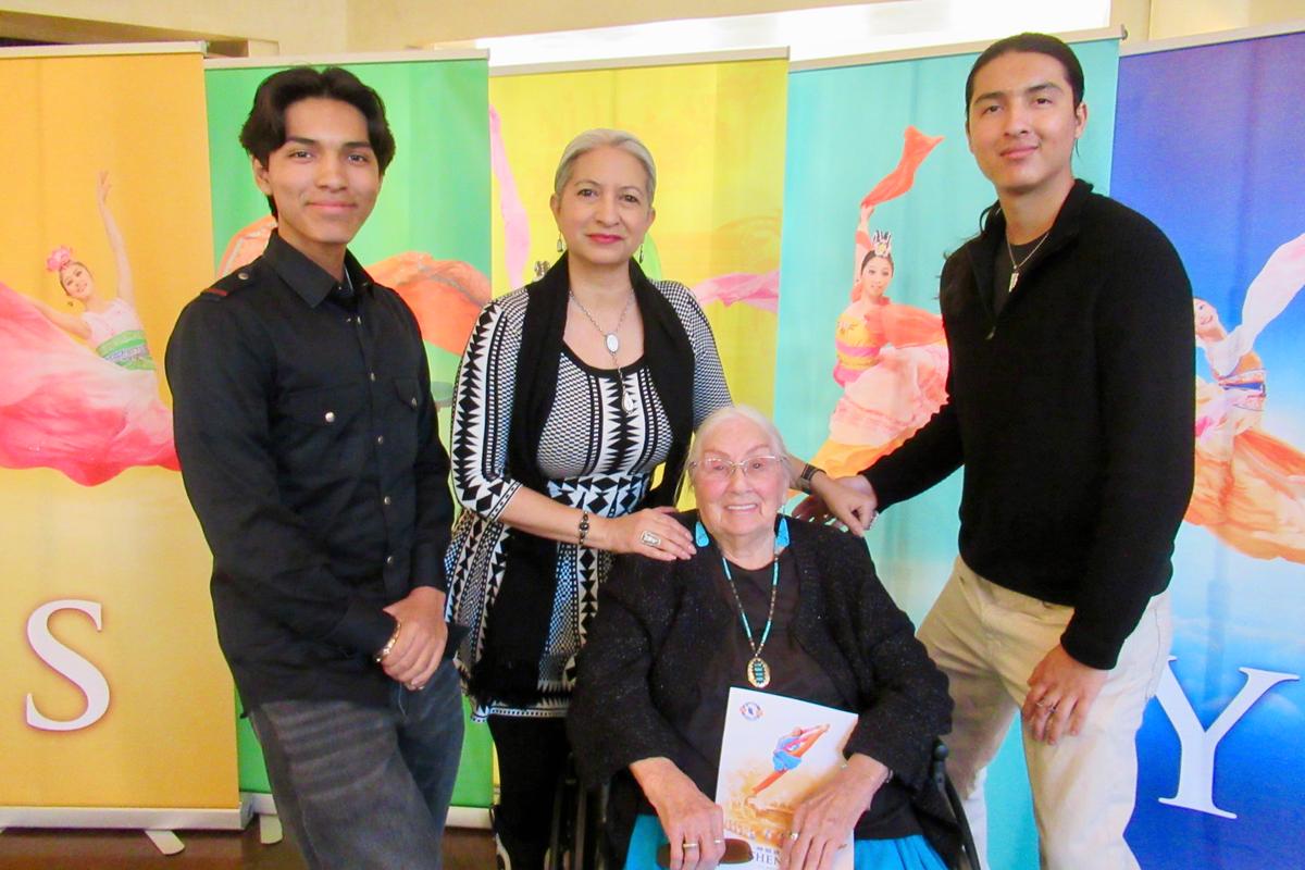 Client Relations Manager Says Shen Yun Is ‘Beautiful and Inspirational’