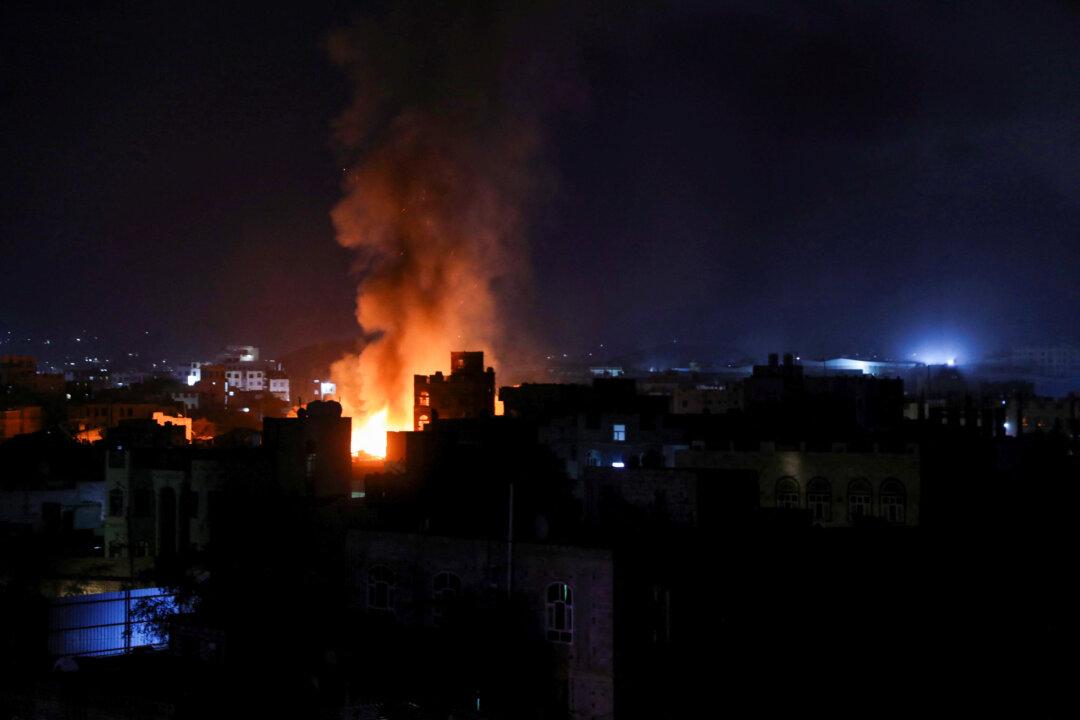 Israelis Head for Shelters as Hamas, Houthis Renew Missile Attacks