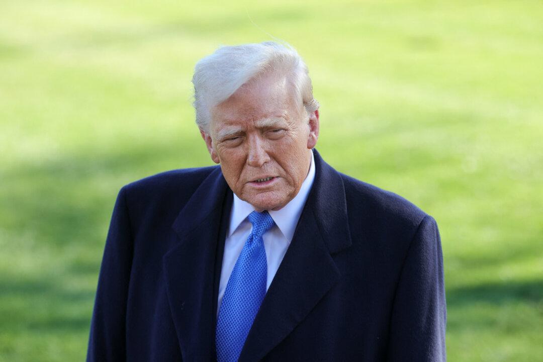 Trump Questions Whether Lee Harvey Oswald Was Helped in JFK Assassination