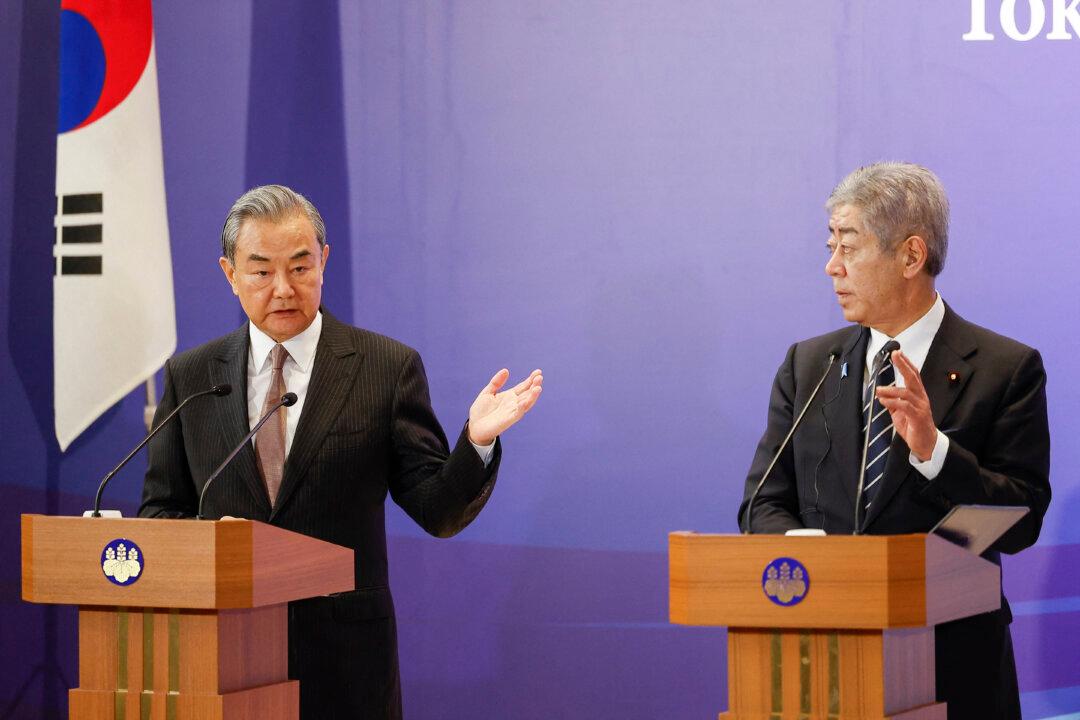 Tokyo Rejects Beijing’s Account on Ishiba–Wang Talks as ‘Factually Incorrect’