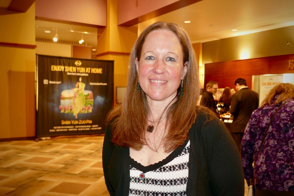 ‘Beautiful and Essential’: Writer Feels Powerful Energy From Shen Yun