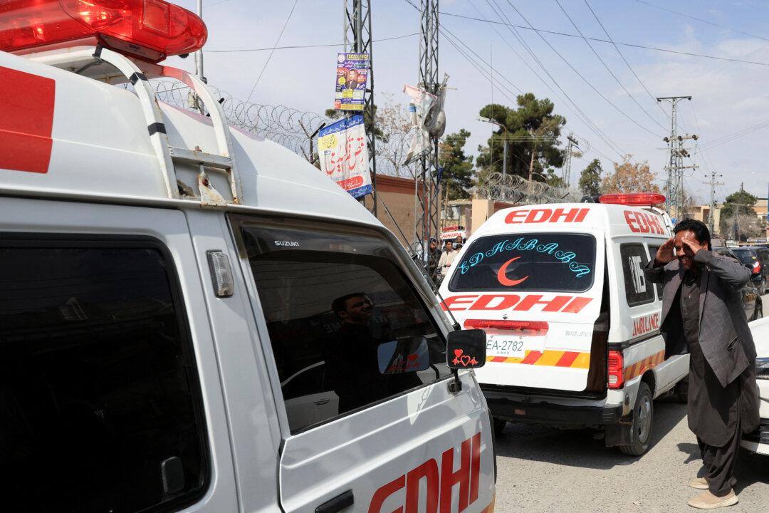 Death Toll in Pakistan’s Train Hijacking Rises to 31, Army Says