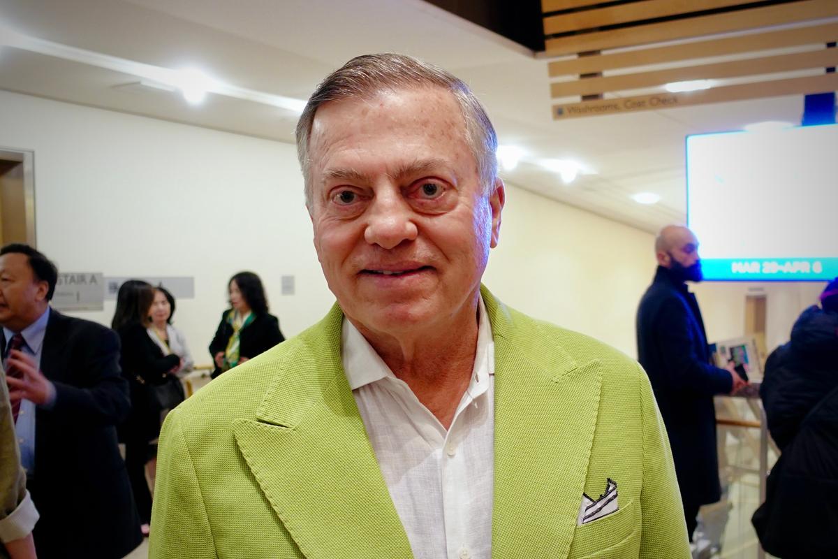 Shen Yun Brings Peace and Joy, Says Business Owner