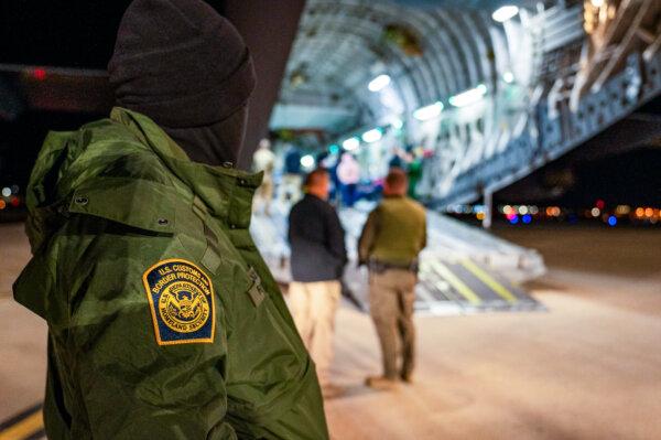 New Trump-Ordered Immigration Restrictions in Effect as of Jan. 1