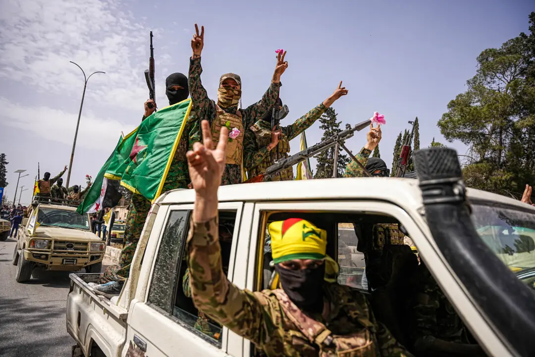 Aleppo Fighting Halted as Syrian Government, SDF Agree to Deescalate