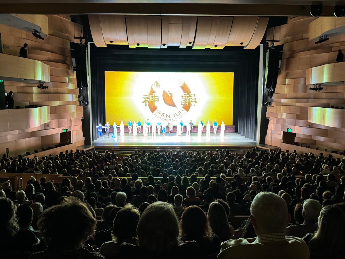 Shen Yun Performs in Northridge, Showcasing China’s Cultural Past