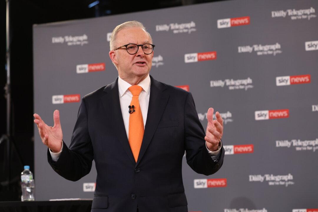 Prime Minister Unveils $24 Million Pledge to Support Tasmanian Paper Mill