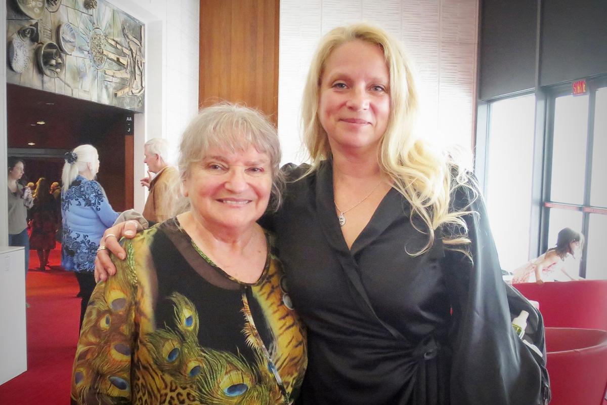 Theatergoers in Montreal See Shen Yun, Embrace Dance Depicting ‘China Before Communism’