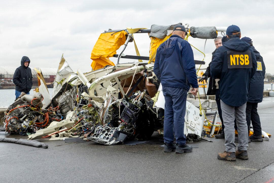 Tourist Helicopter in Fatal New York Crash Lacked Flight Recorders: NTSB