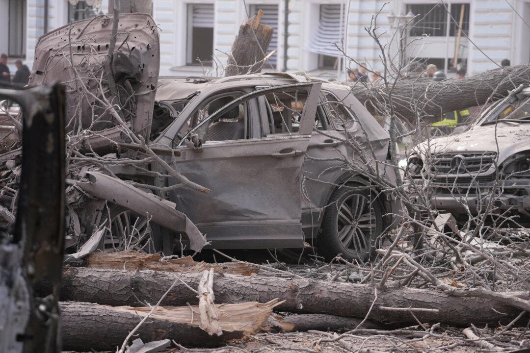 34 Killed in Russian Missile Attack on Ukraine’s City of Sumy, Kyiv Says